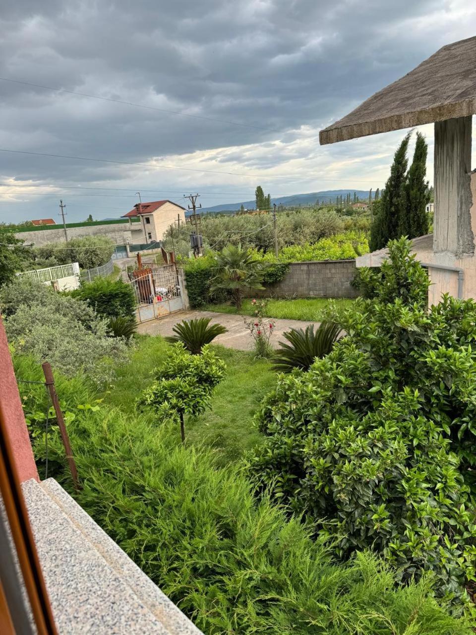 Villa Zefi Rrenc Papaj Zewnętrze zdjęcie